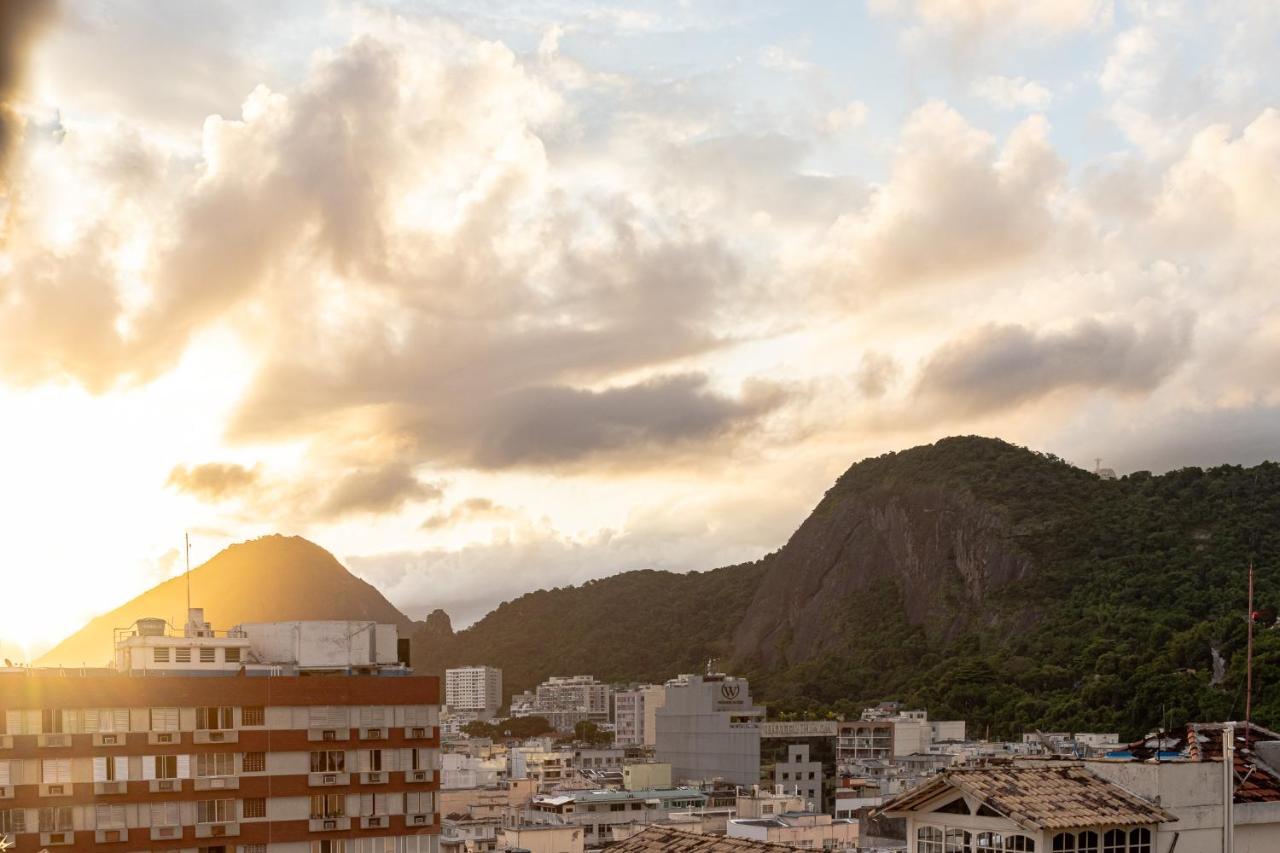 Leme Beach Rio de Janeiro Bagian luar foto